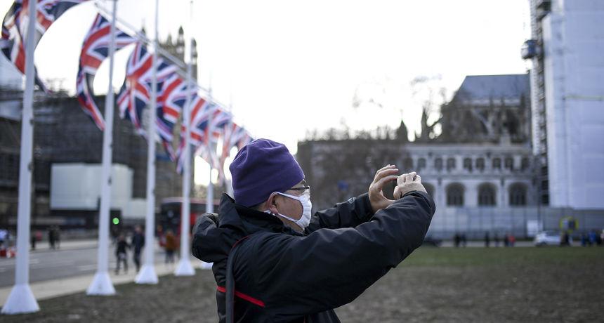 Svi koji ulaze u Veliku Britaniju morat će u karantin na dvije sedmice