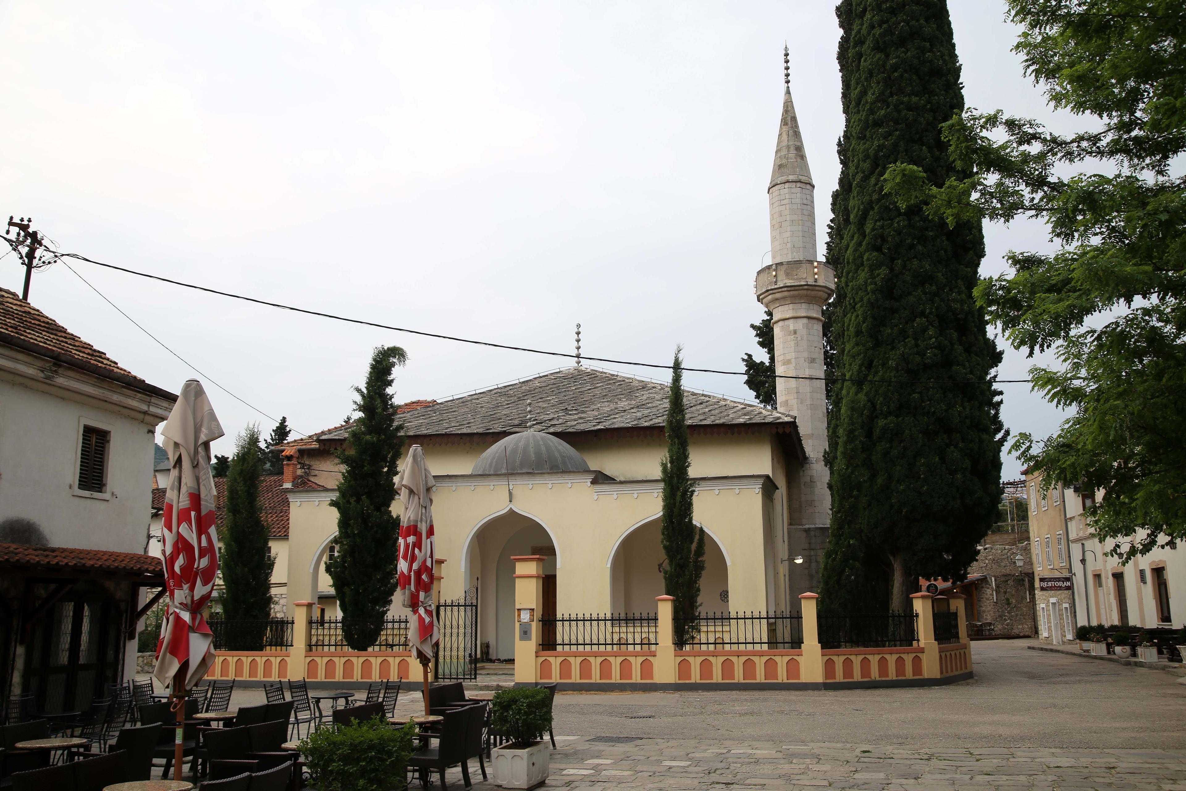 Bajram-namaz klanjan u tri džamije u istočnoj Hercegovini