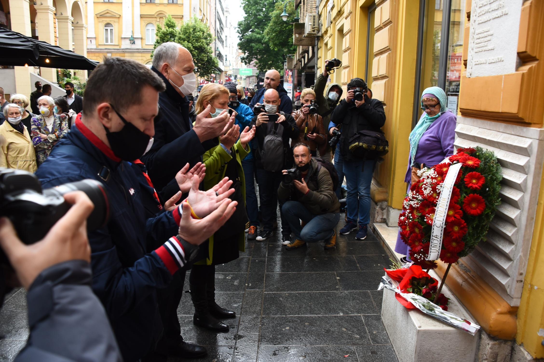 U redu za hljeb ubijeno je 26 Sarajlija: Majka je otišla i nije se vratila