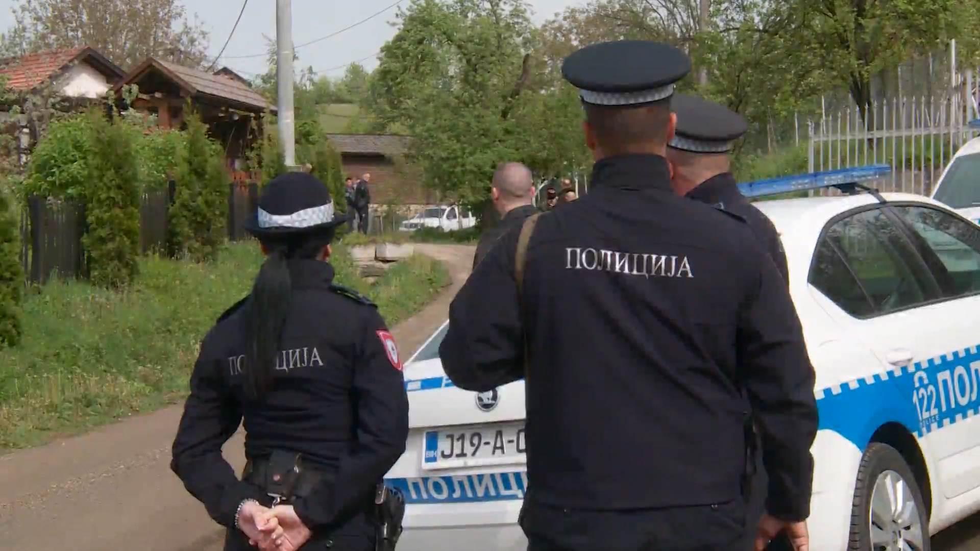 Muškarac fizički napao policajku