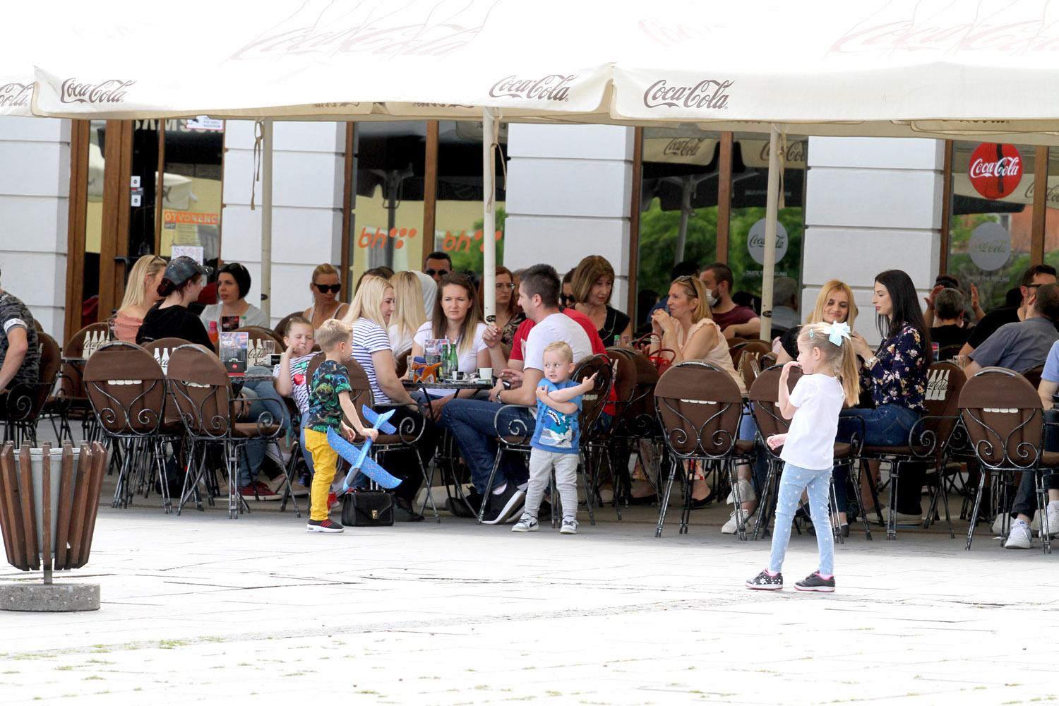 Tuzla: Pooštrene mjere - Avaz