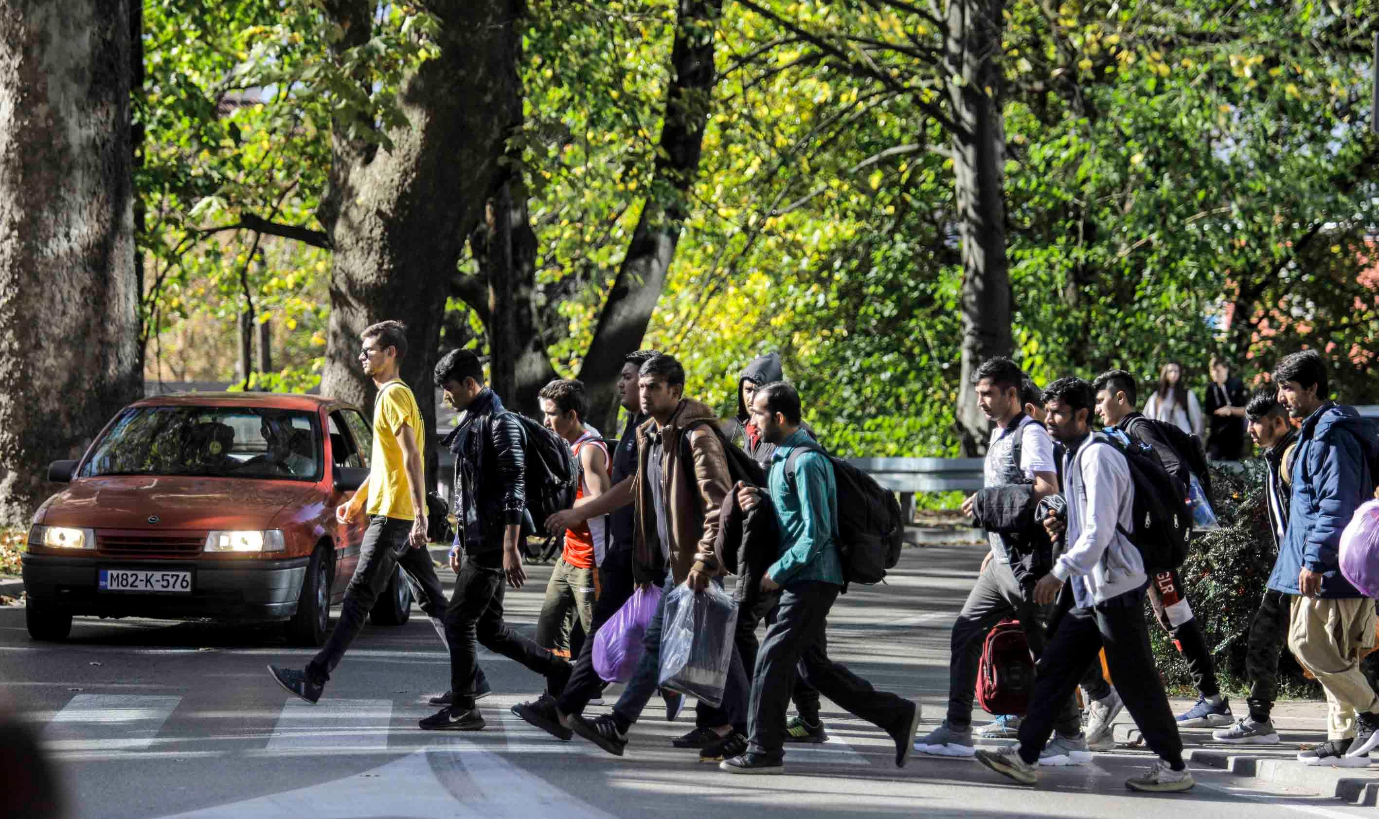 U Bihaću napadnute dvije djevojke: Migrant mi je povrijedio ruku i oteo torbu