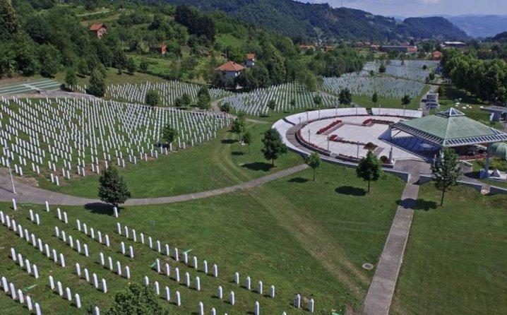 11. jula tačno u 12 sati oglasit će se sirene u svim gradovima FBiH