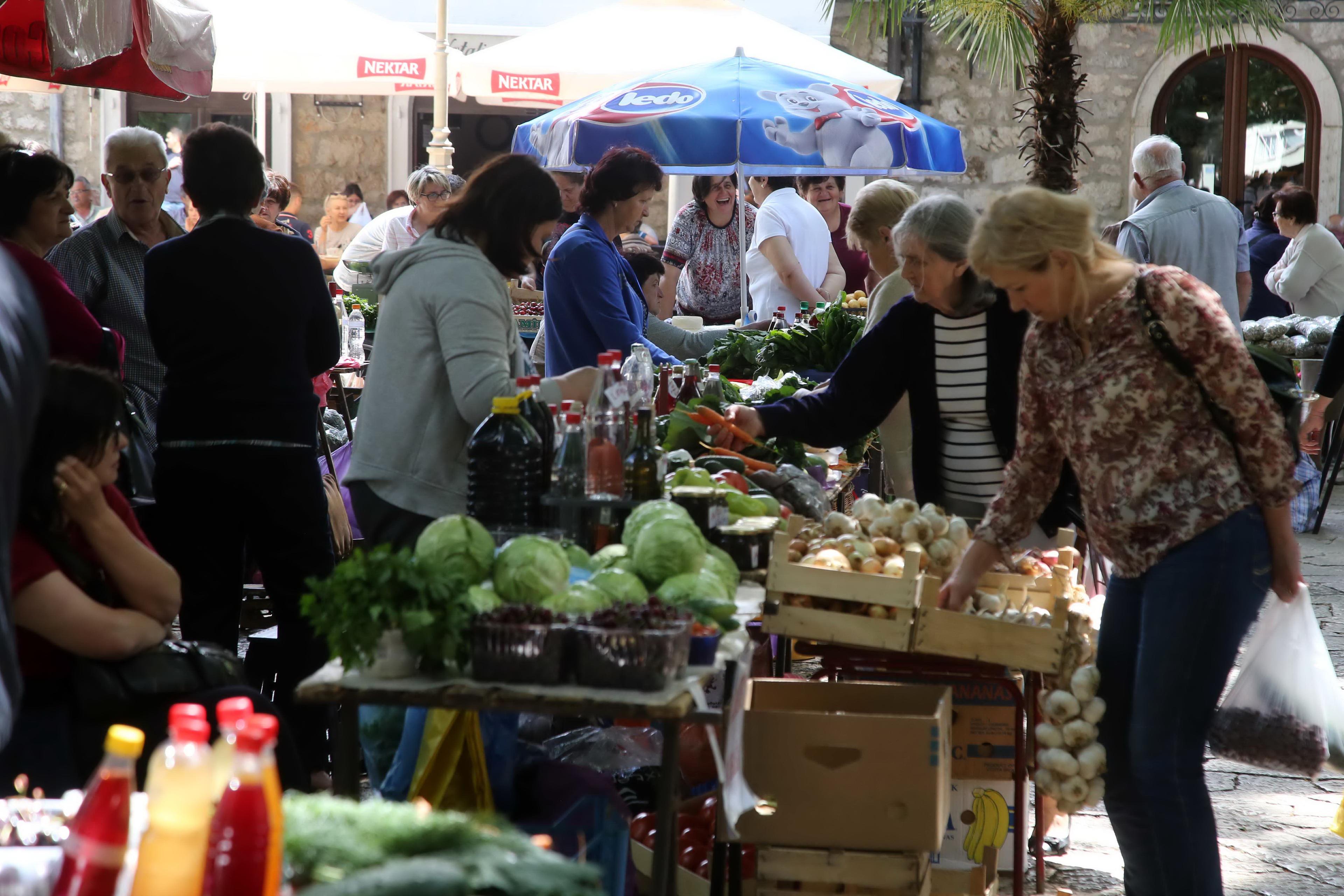 Trebinjci uživali u lijepom vremenu - Avaz