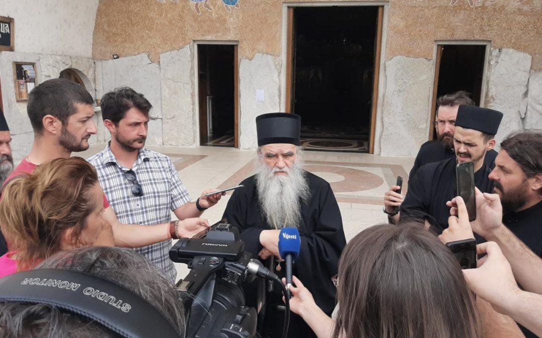 Amfilohije: Zapanjeni smo sa ovim što se dogodilo - Avaz