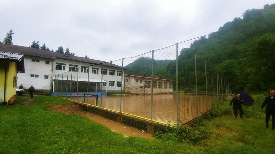 Građani su zabrinuti i pribojavaju se najcrnjih scenarija - Avaz