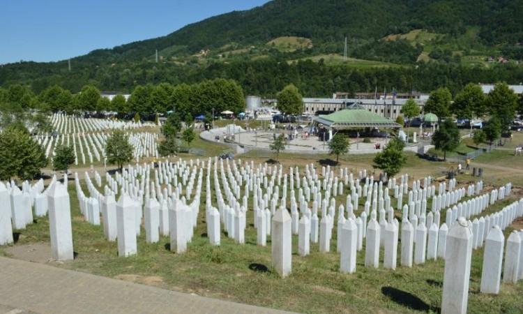 U ponedjeljak u Potočarima počinje reekshumacija