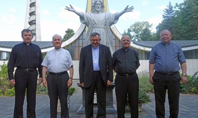 Biskupi pozivaju vlasti na donošenje zakona o restituciji i povrat oduzete imovine