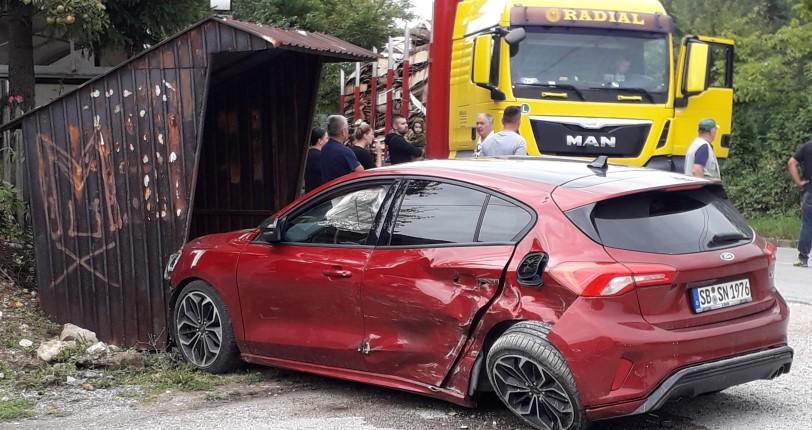 U sudaru Forda i Passata tri osobe povrijeđene