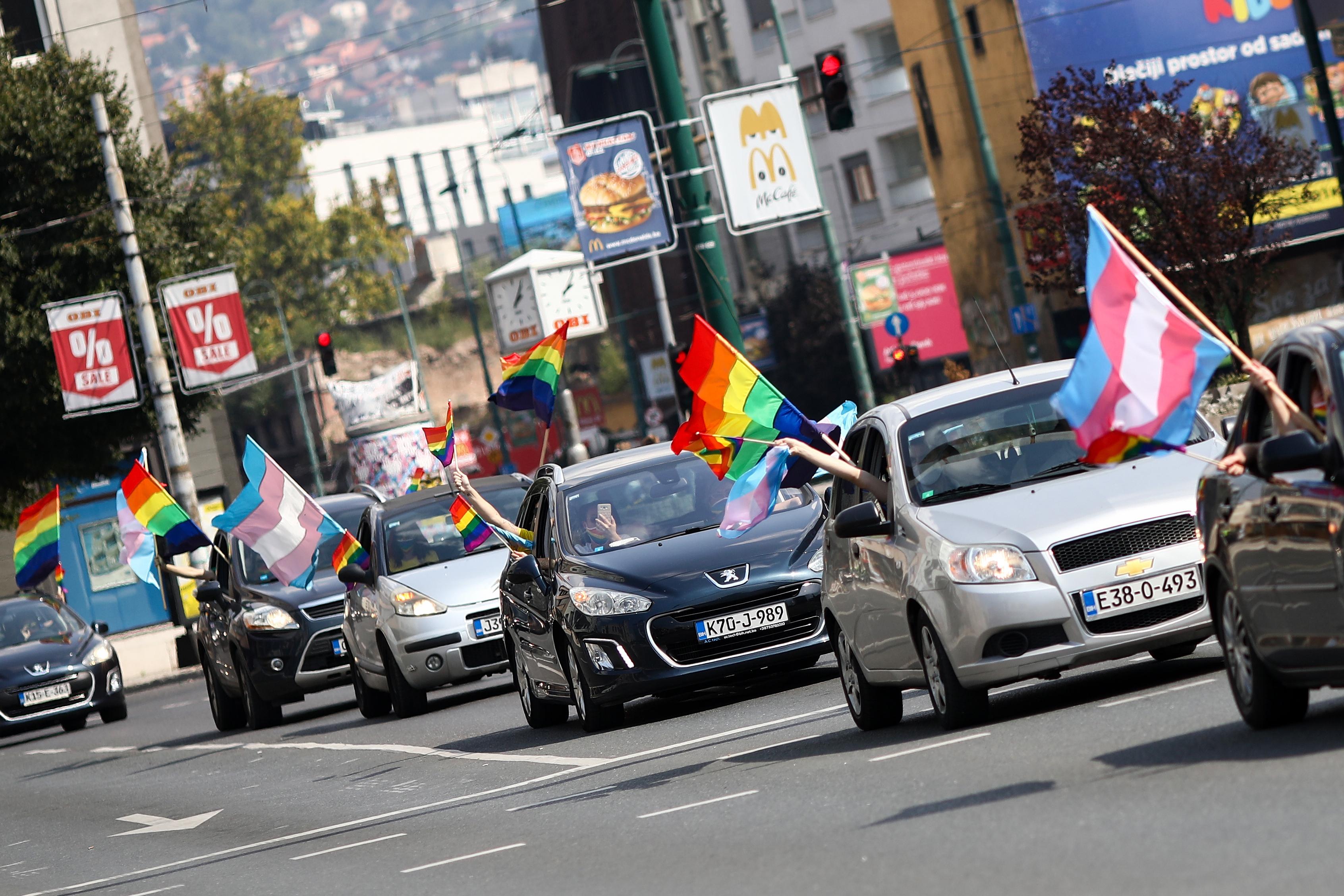 Počela druga Parada ponosa u BiH, podršku pružili evropski zvaničnici - Avaz