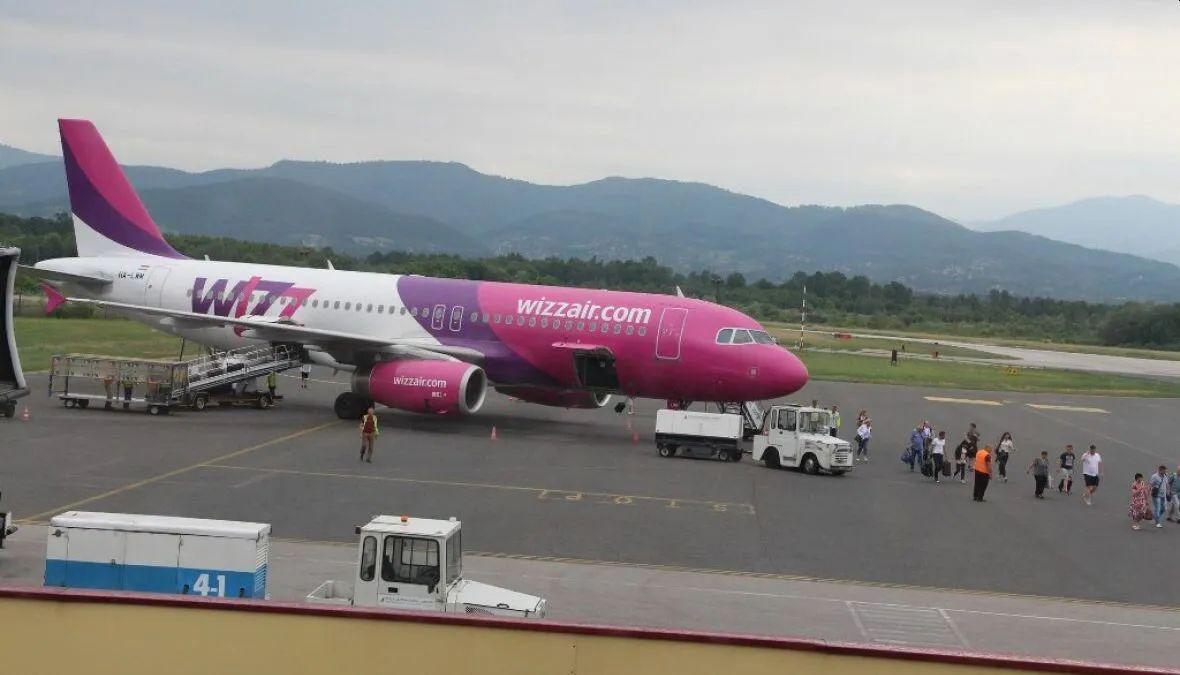 "Wizz Air" tuzlanski aerodrom - Avaz