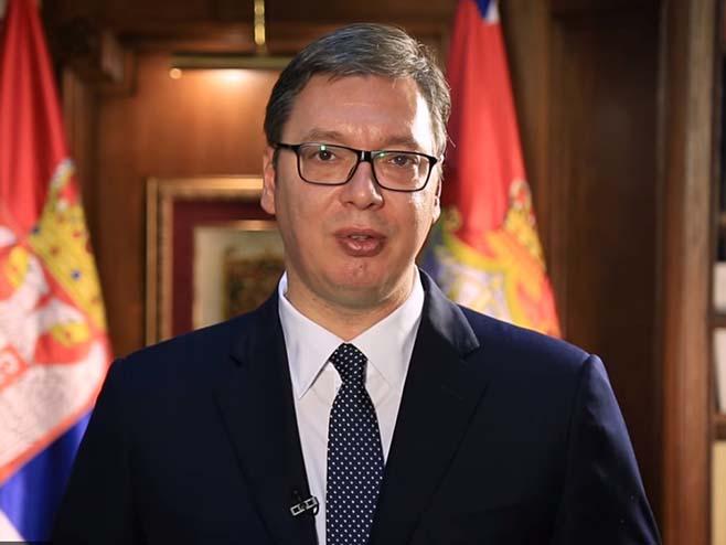 Vučić za "Avaz": Nije mi palo na pamet da šutnem stolicu i izađem napolje, imao sam čast da obavim odličan razgovor s Trampom