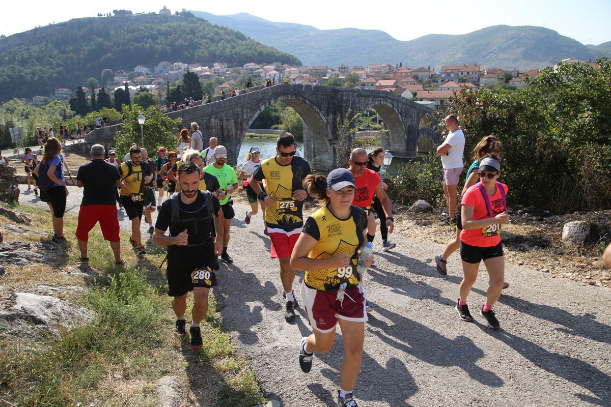 Učesnici krenuli poznatom rutom do cilja - Avaz