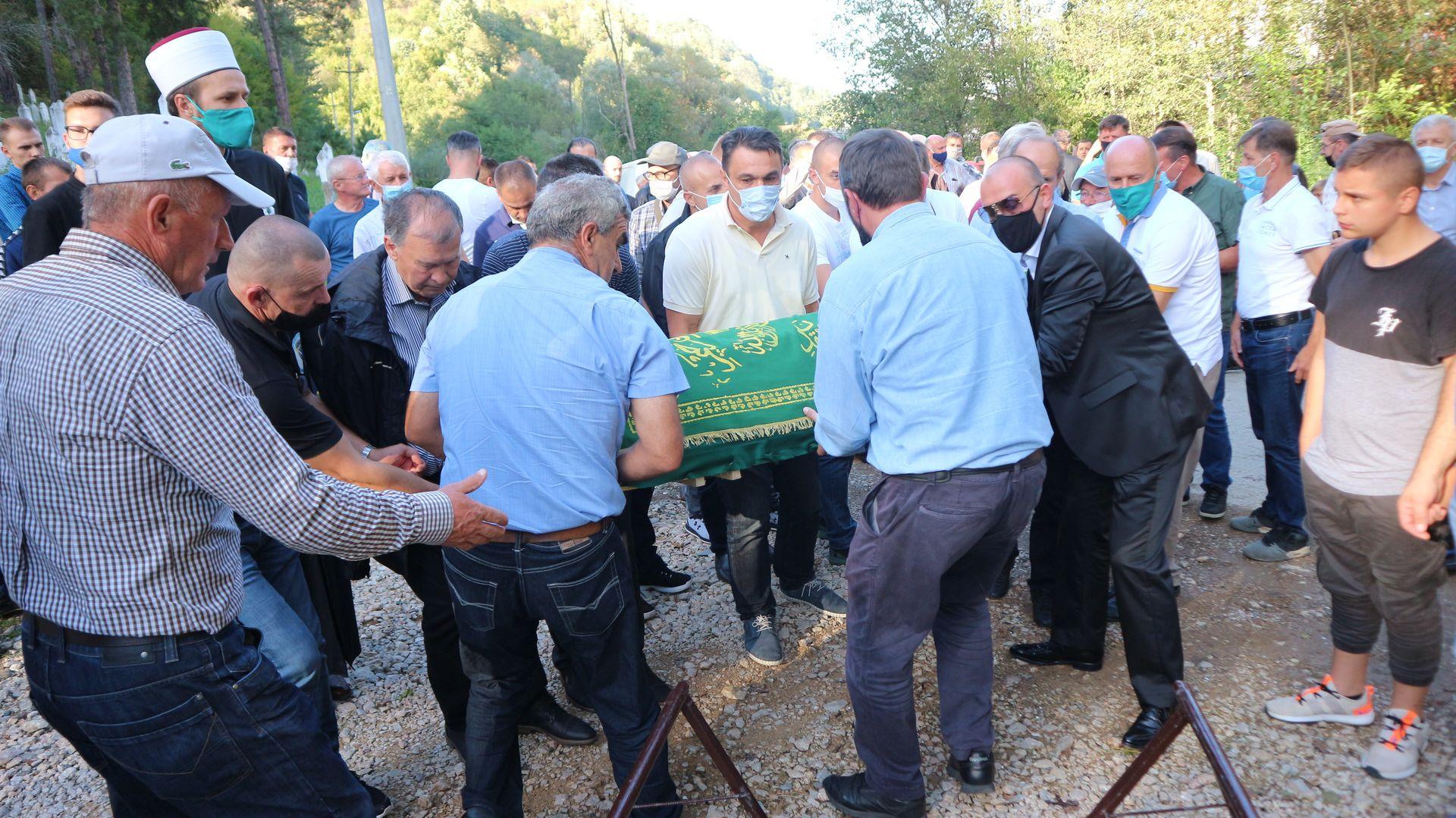 Među majkama i povratnicima Srebrenice tuga i žalost - Avaz