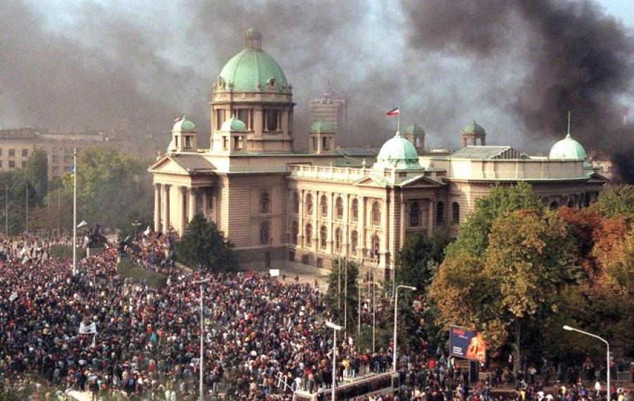 Protesti 5. oktobra - Avaz