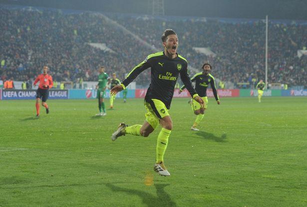 Ozil: Dugo van terena - Avaz