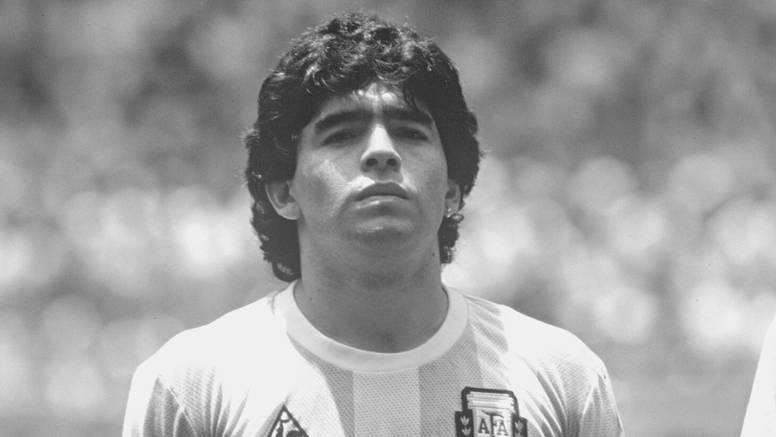 Maradona: Preminuo u 60. godini - Avaz