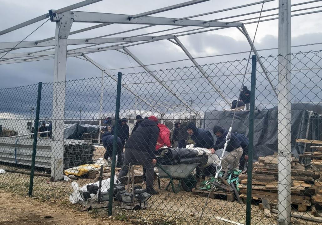 Camp "Lipa" the day after the relocation of migrants - Avaz