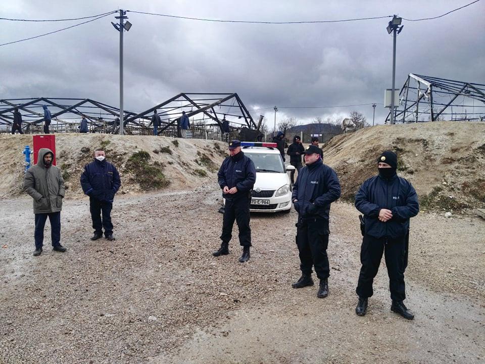 Camp "Lipa" the day after the relocation of migrants - Avaz