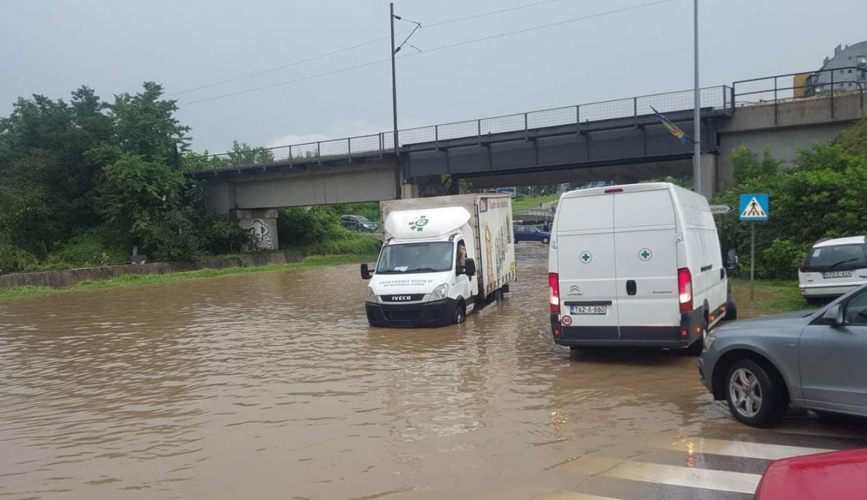 Očekuje se jak vjetar i obilne padavine - Avaz