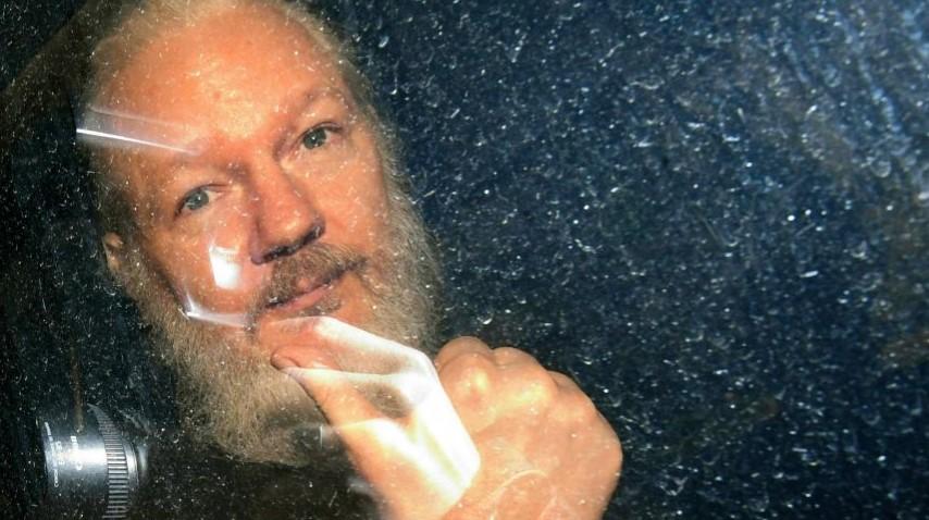 Assange has been in a London prison since April 2019. - Avaz