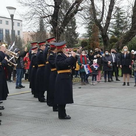 Defile na proslavi neustavnog dana RS - Avaz