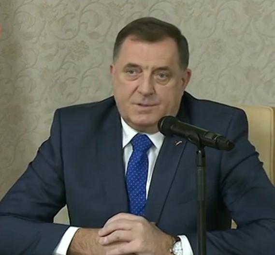 Dodik: Pitanje migranata je otvoreno - Avaz