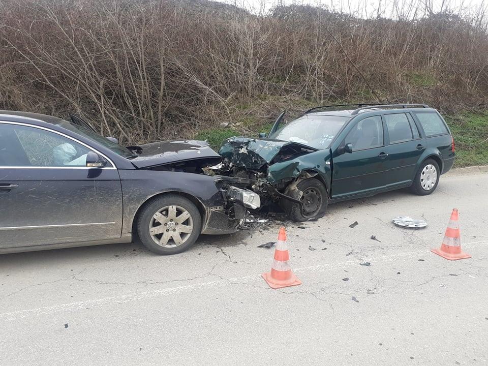 Tri osobe povrijeđene u saobraćajnoj nesreći