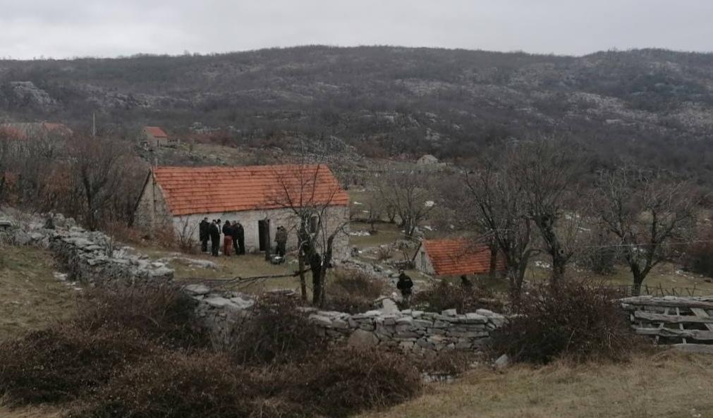 Kuća se nalazi u selu Davidovići - Avaz