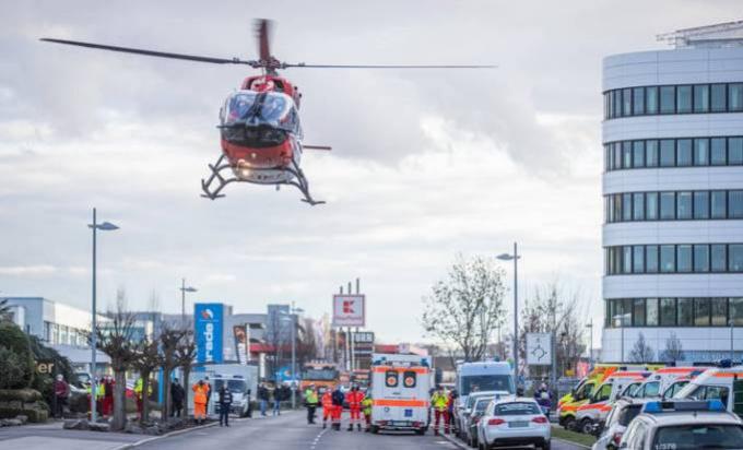 Eksplozija u centrali kompanije "Lidl": Povrijeđene tri osobe, sumnja se da je eksplodiralo pismo-bomba