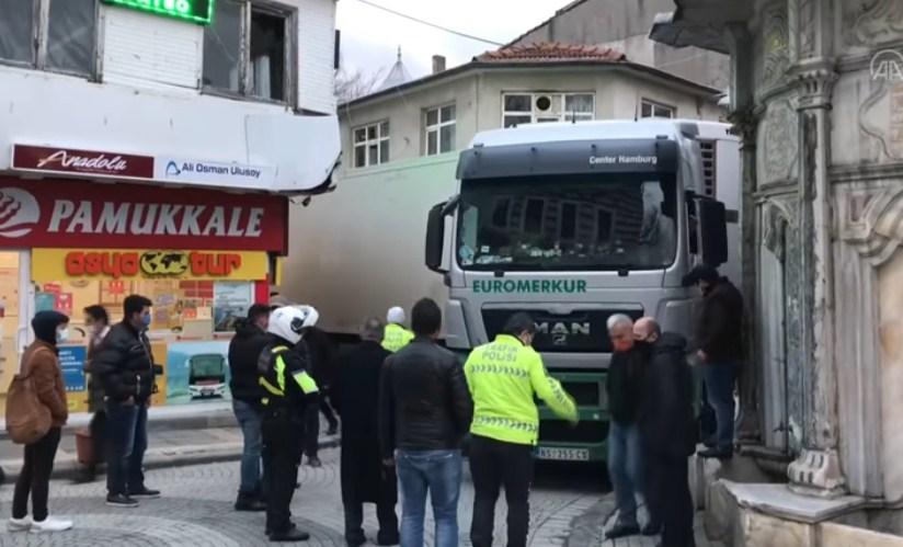 Kamiondžija iz Srbije napravio saobraćajni haos u Istanbulu