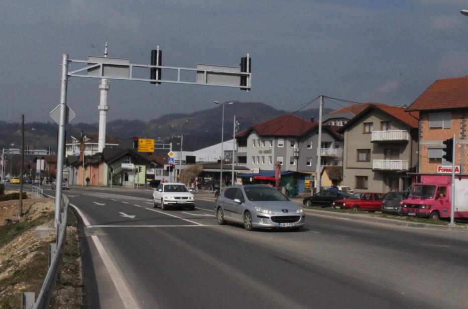 Tragičan epilog nesreće u Klokotnici: U UKC Tuzla preminuo pješak