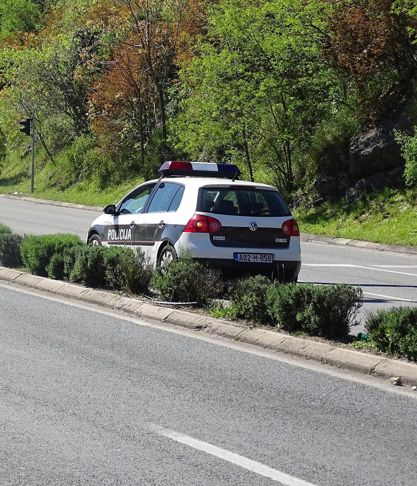 Policija u obilasku - Avaz