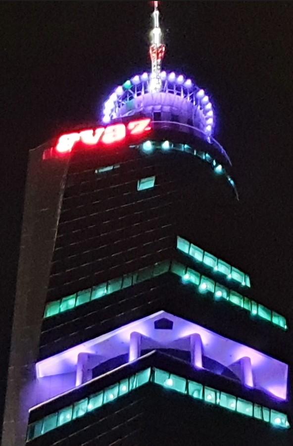 “Avaz Twist Tower” večeras u ljubičastoj boji