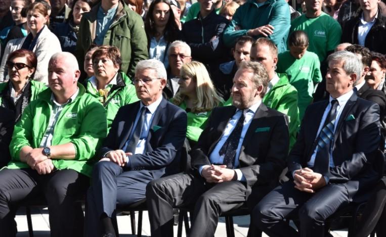 BH novinari osudili hajku i pritiske SDA na Senada Hadžifejzovića