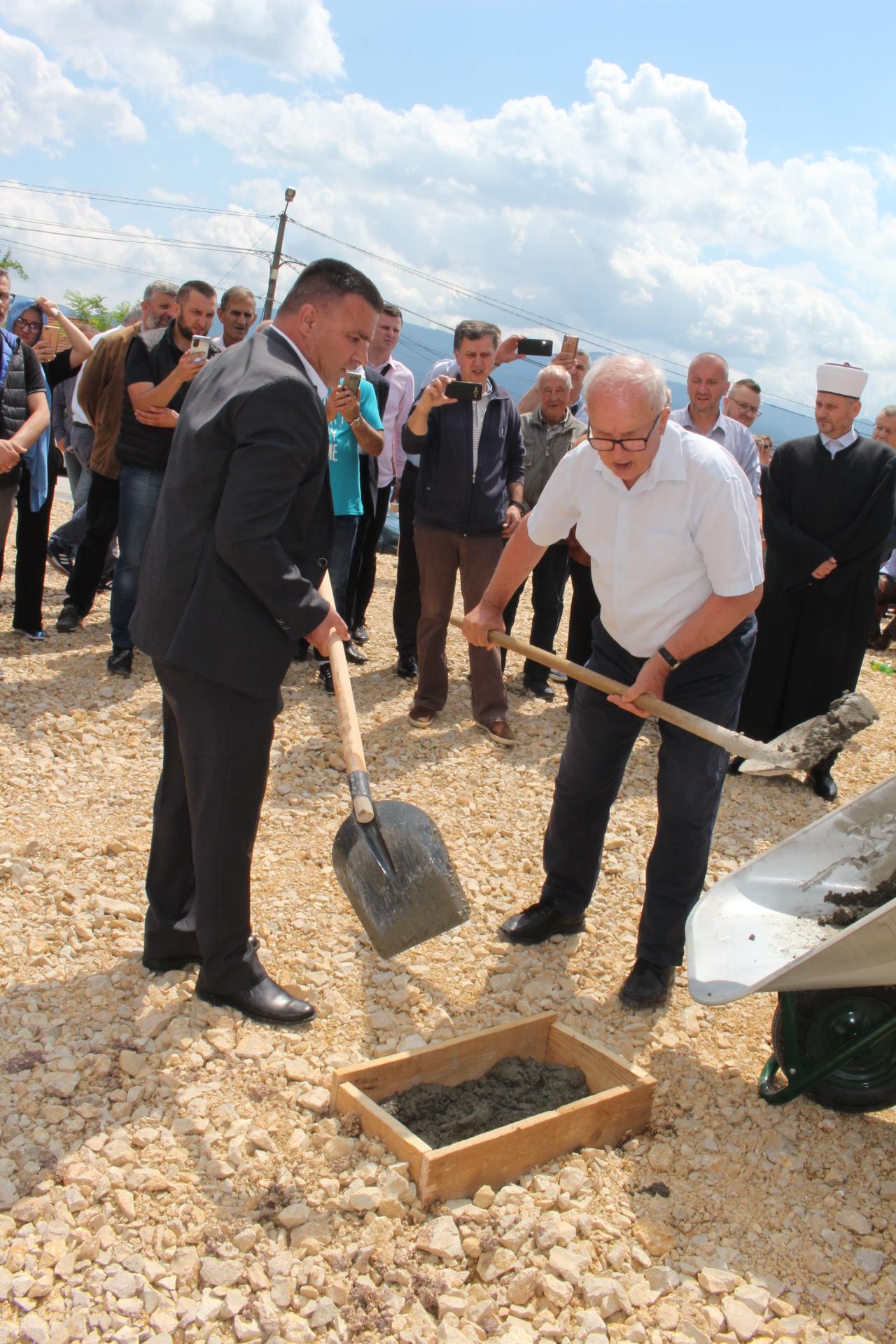 Kamen temeljac postavili Avdić i Salibašić - Avaz