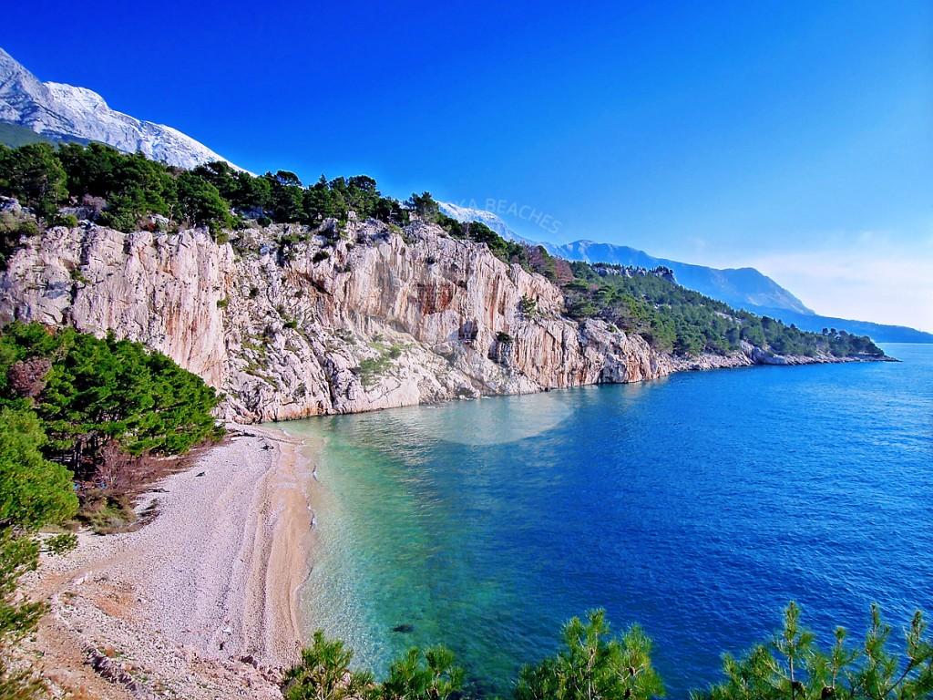 Ova skrivena plaža na Makarskoj rivijeri je pravi raj za uživanje