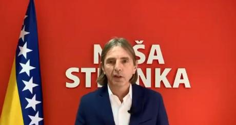 Šta je Kojović poručio članovima stranke nakon ostavke