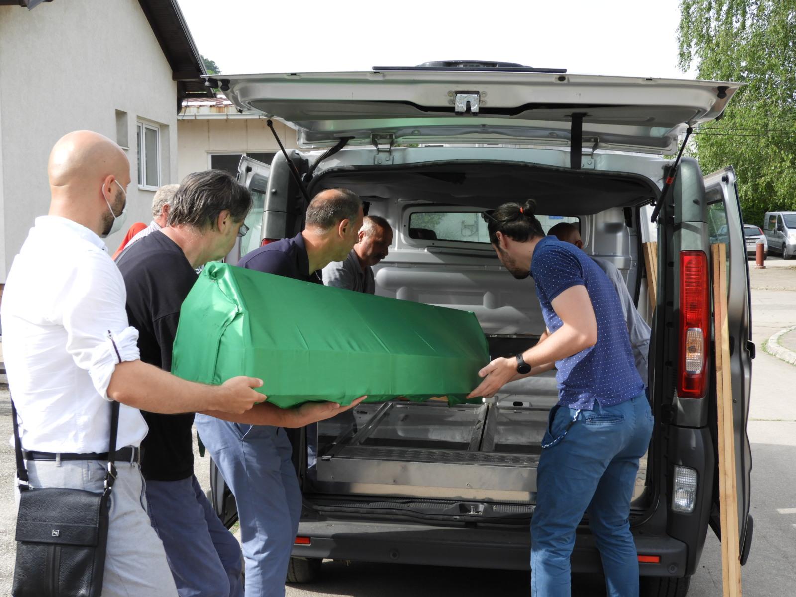 Dženaza namaz klanjat će se u 13 sati na mezarju Rakita - Avaz