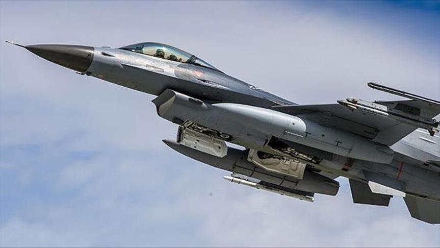 Avion F-16: Pilot se katapultirao - Avaz