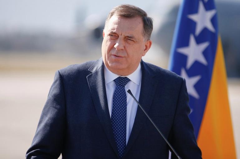 Dodik čestitao Bajdenu Dan nezavisnosti