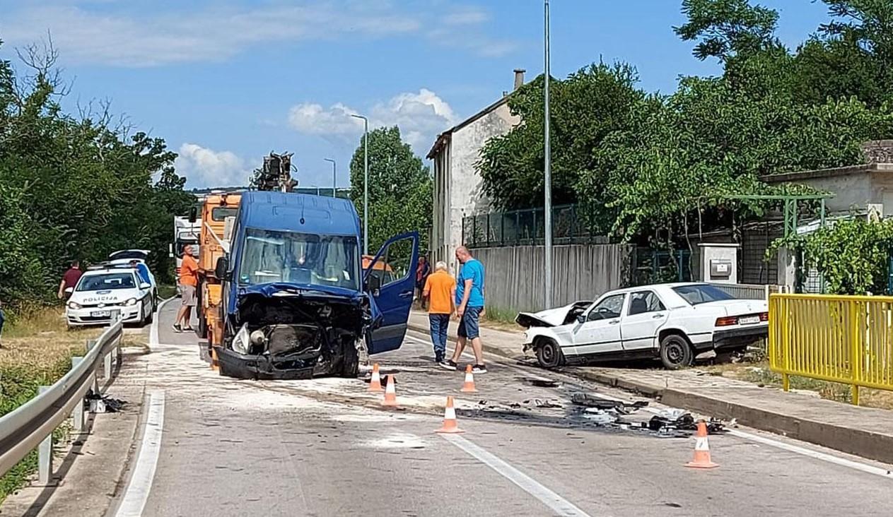 Stravična saobraćajna nesreća kod Širokog Brijega: Poginuo 63-godišnjak, povrijeđeno više osoba