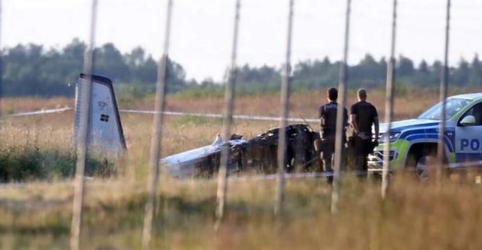 Srušio se blizu piste na aerodromu Orebro - Avaz