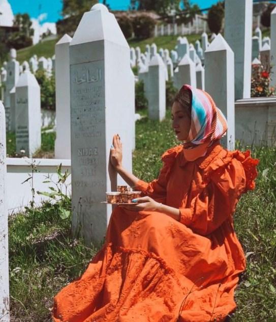 Nejra Lilić babi na mezar donijela kafu: Boli i boljet će, ali nisam odustala