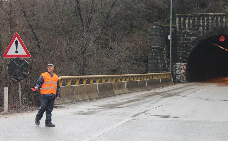 Zbog radova na tunelu Crnaja saobraćaj se odvija usporeno