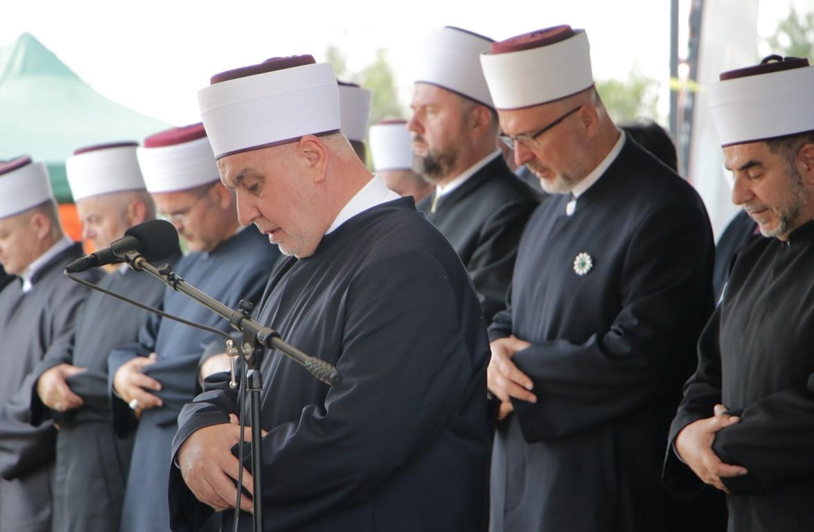 Reisu-l-ulema Islamske zajednice u BiH Husein ef. Kavazović - Avaz