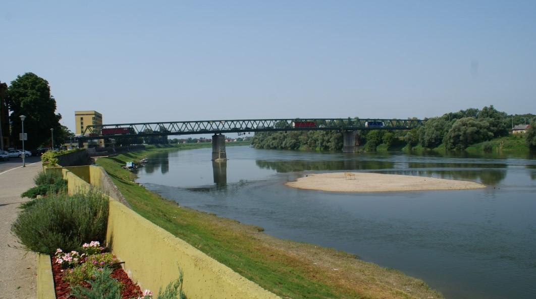 Most između dva prelaza prepun vozila - Avaz