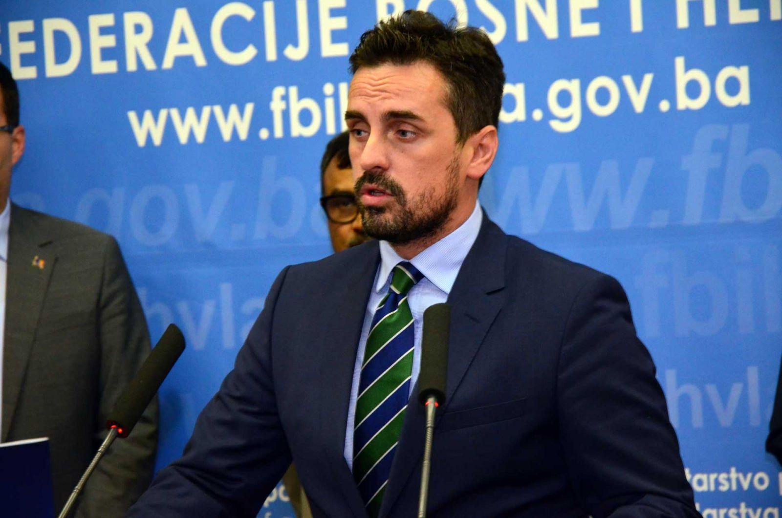 Salkić: Izgubio povjerenje Vlade - Avaz