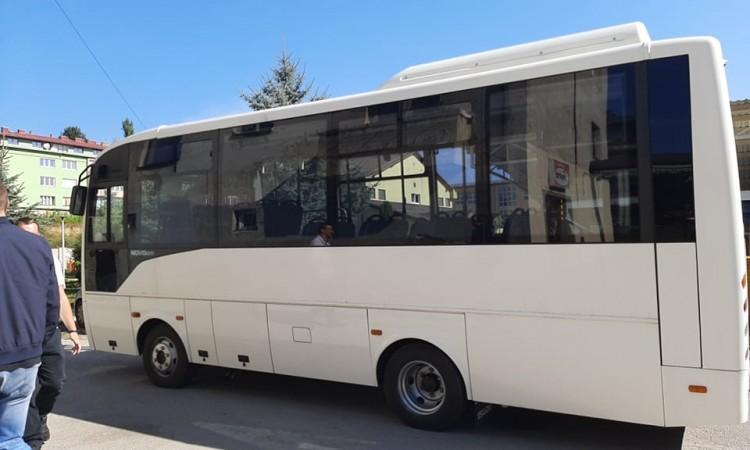 Korisnici dobili minibus - Avaz