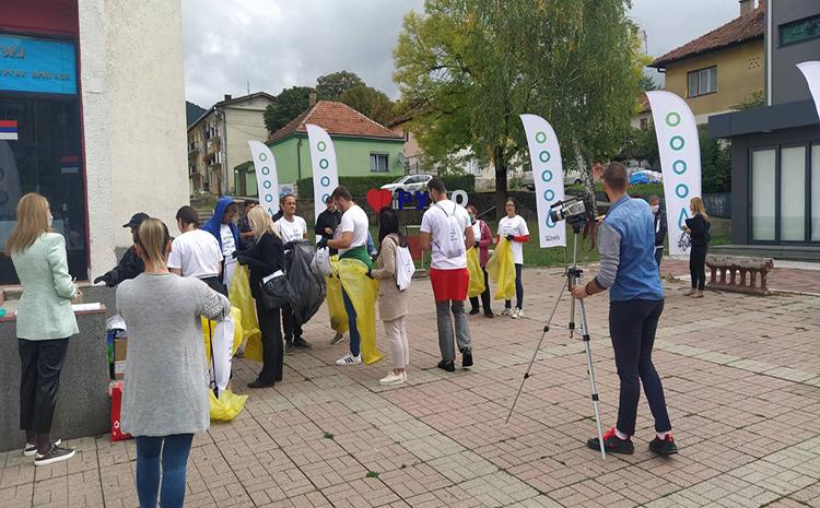 Aktivisti i građani u Rudom okupili se na Coca-Colinom projektu Od izvora do mora u akcije prikupljanja ambalažnog otpada - Avaz